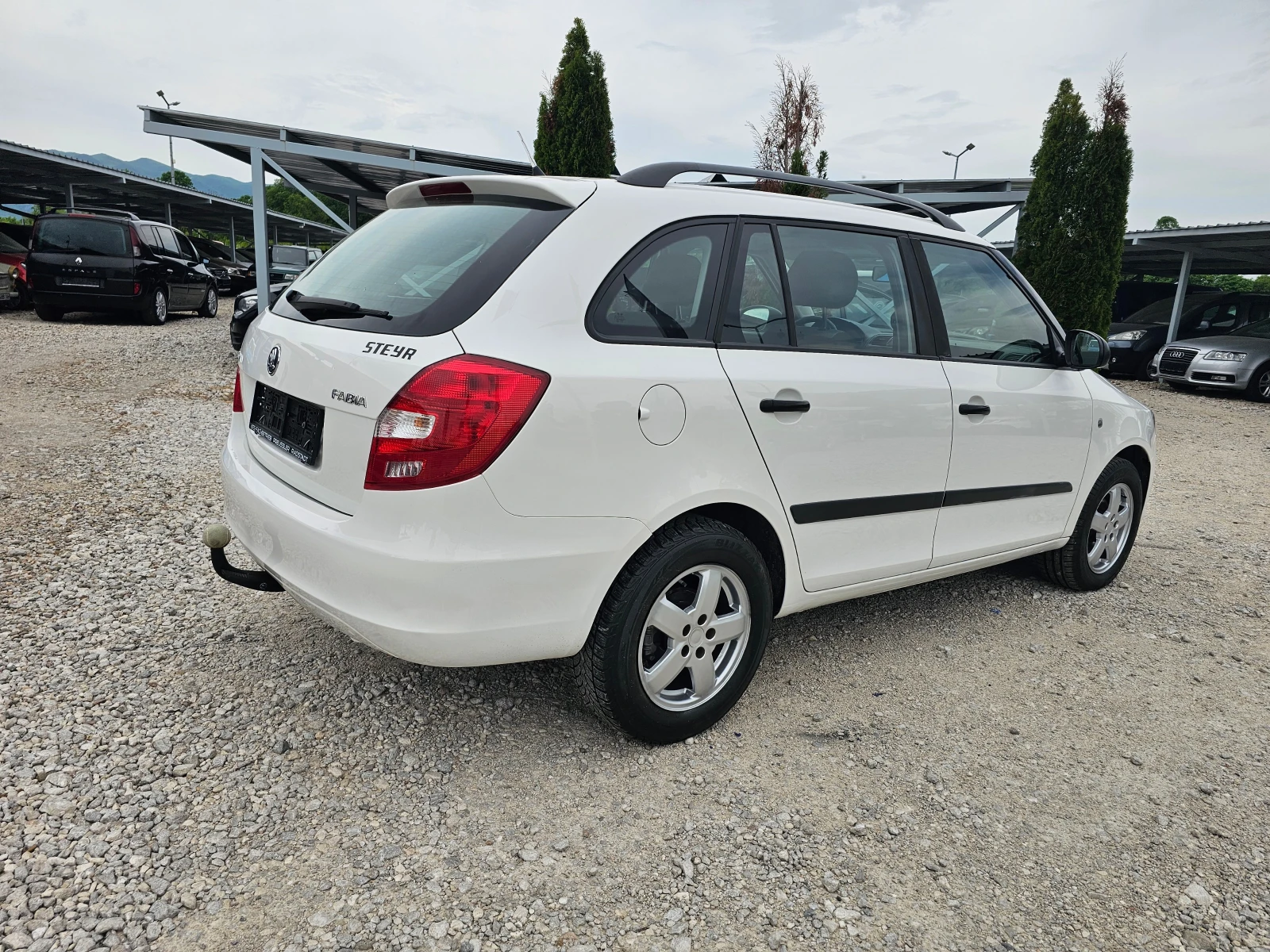 Skoda Fabia 1.6TDI  EURO 5b ! ! КЛИМАТИК - изображение 5