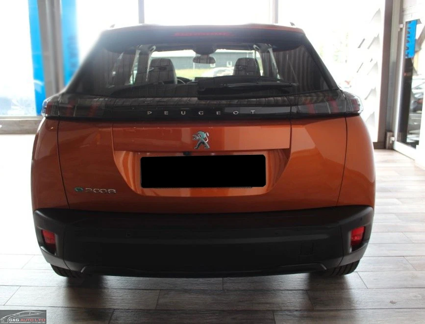 Peugeot 2008 E/136HP/ALLURE/PANO/LED/ACC/CAM/142f - изображение 6