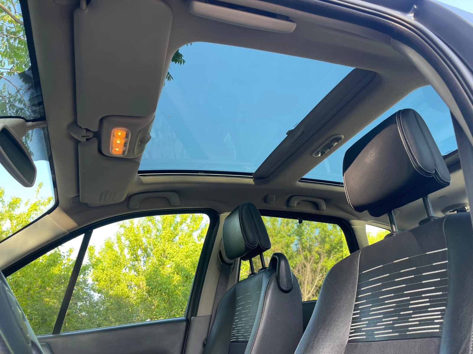 Renault Scenic 1.6 - изображение 9