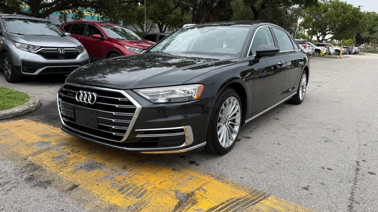 Audi A8 МАСАЖ* 360* АМБИЕНТ* ОБДУХ* ПАНО* HEADUP* B&O* KEY - изображение 2