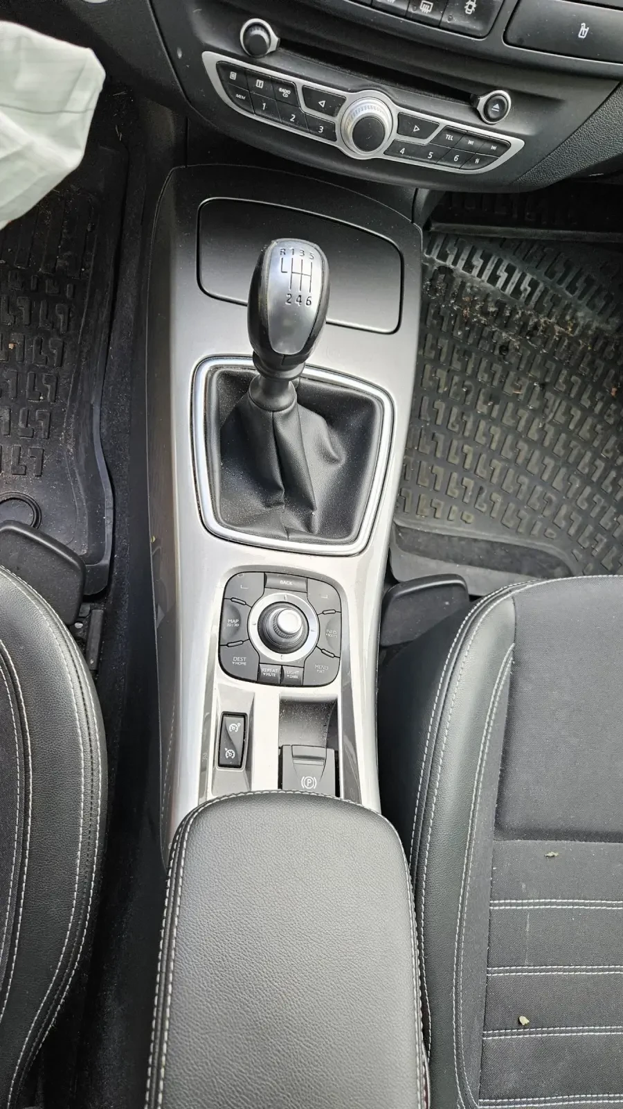 Renault Laguna 1.5 dCi - изображение 10