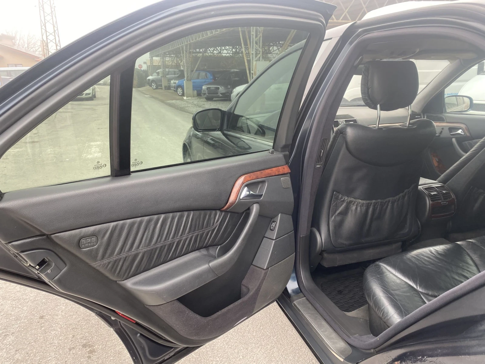 Mercedes-Benz S 320 W220 - изображение 7