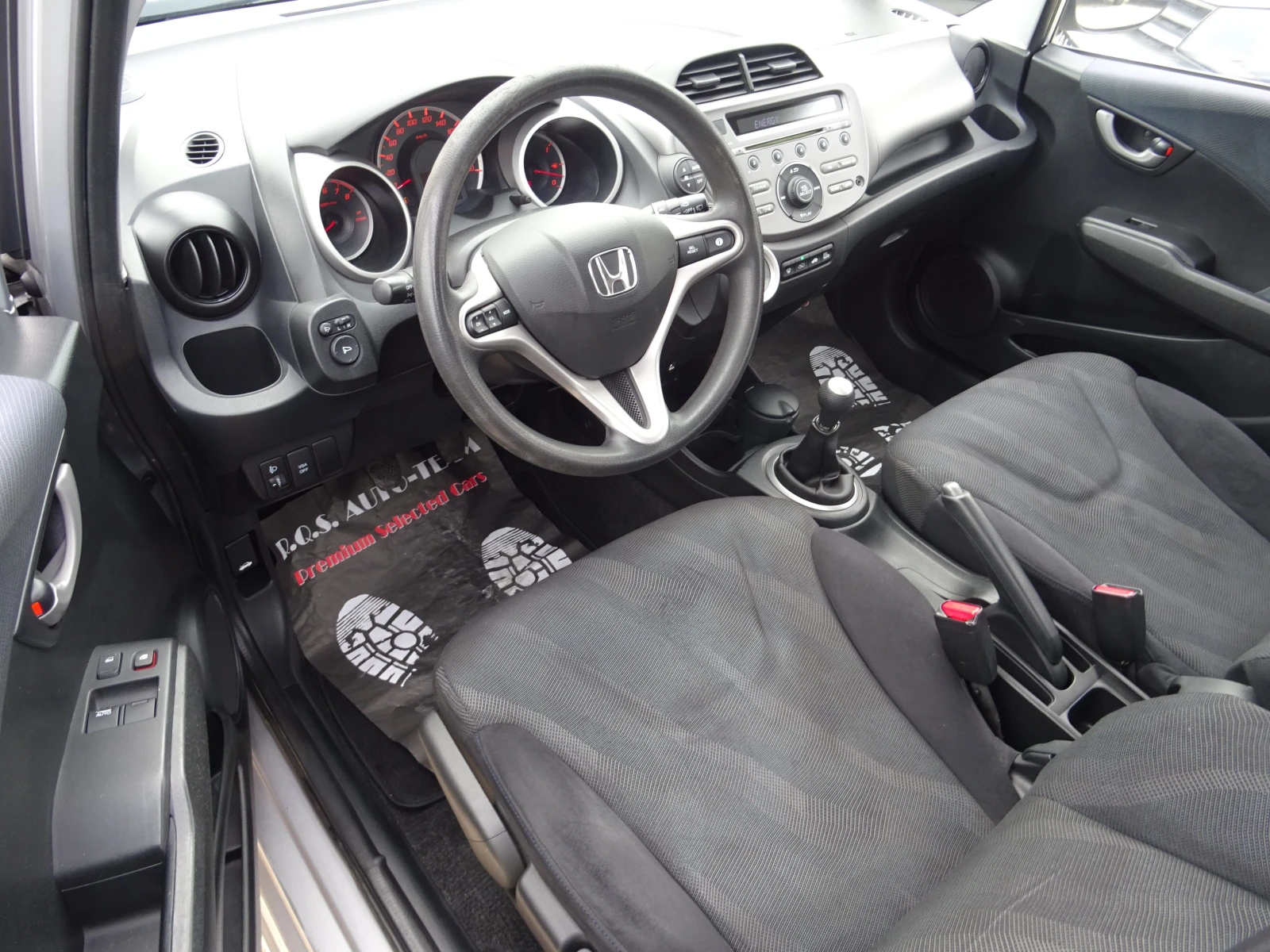 Honda Jazz 1.4 Elegance - изображение 9