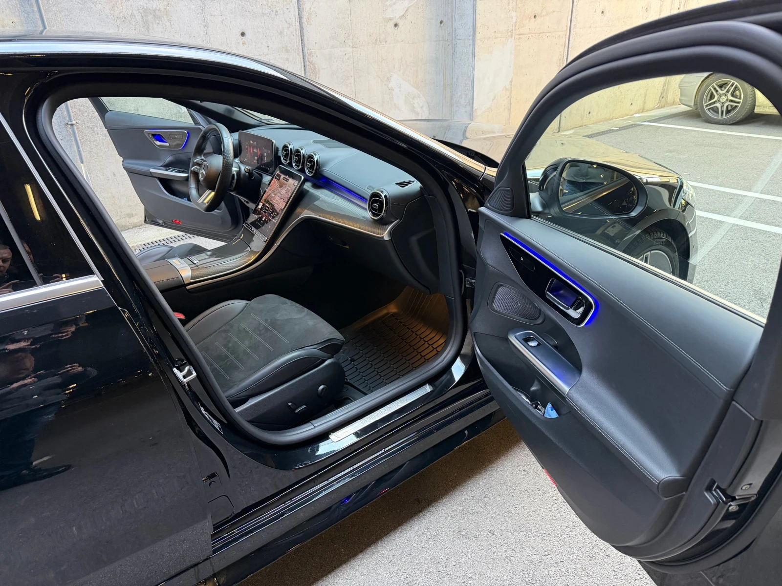 Mercedes-Benz C 220 AMG Line * EQ BOOST* Distronic* Burmester* Multibe | Mobile.bg � ����������� 14