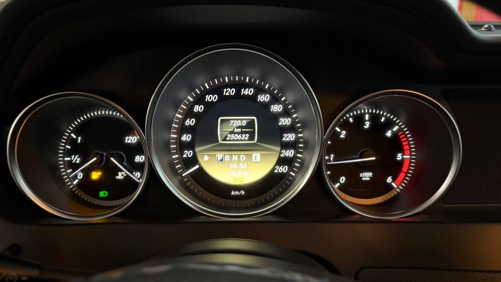 Mercedes-Benz C 200 2.2CDI-AVANTGARDE - изображение 10