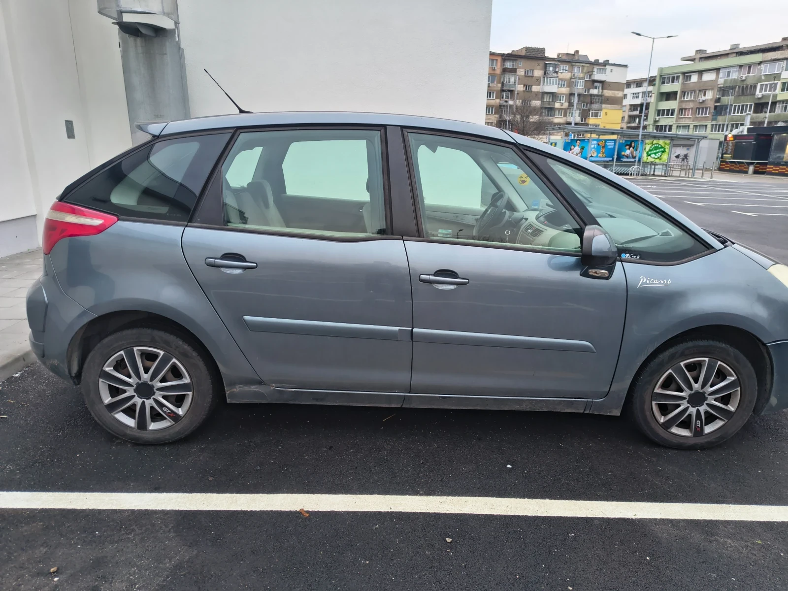 Citroen C4 Picasso HDI - изображение 6