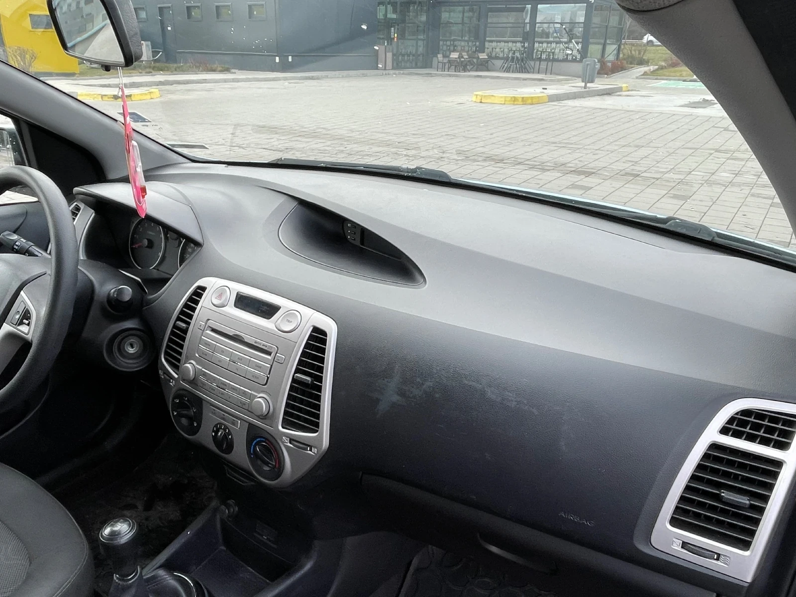 Hyundai I20 1.3, 78 ps - изображение 10