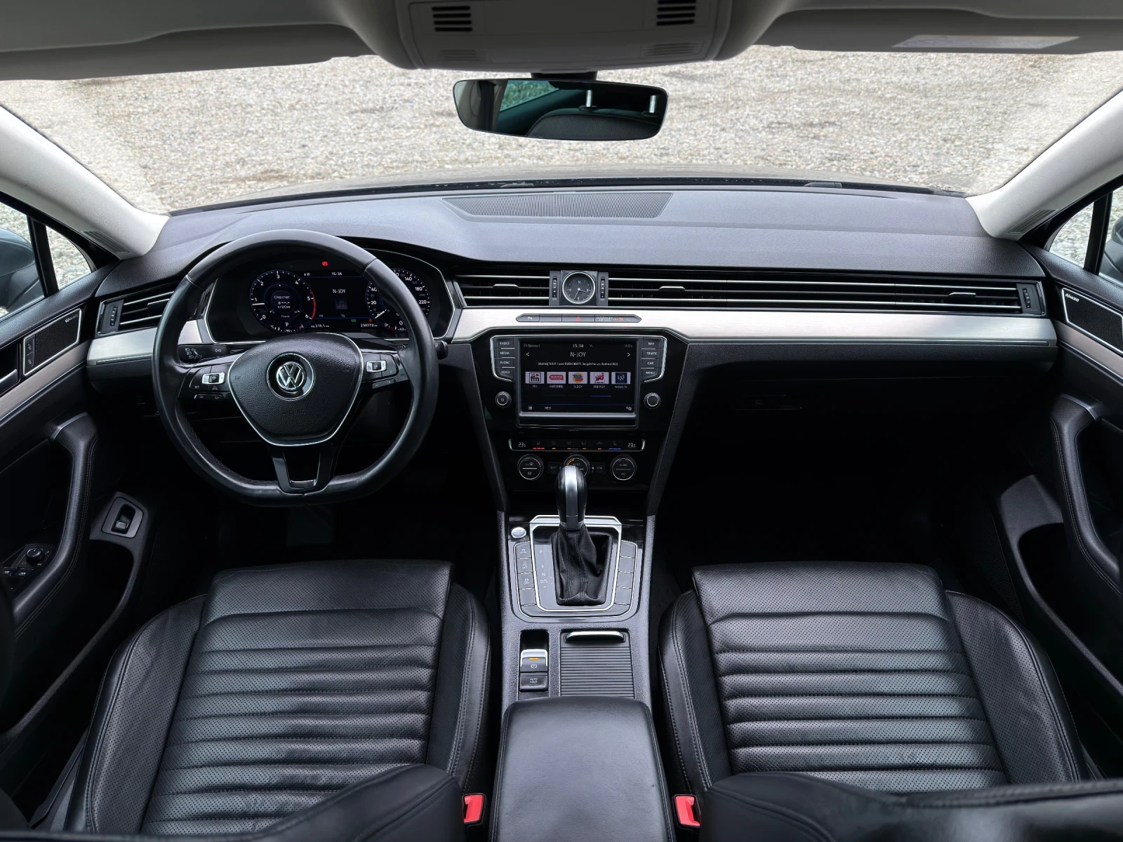 VW Passat 2.0TDI 190кс Highline/Digital/Dynaudio/Обслужен - изображение 8