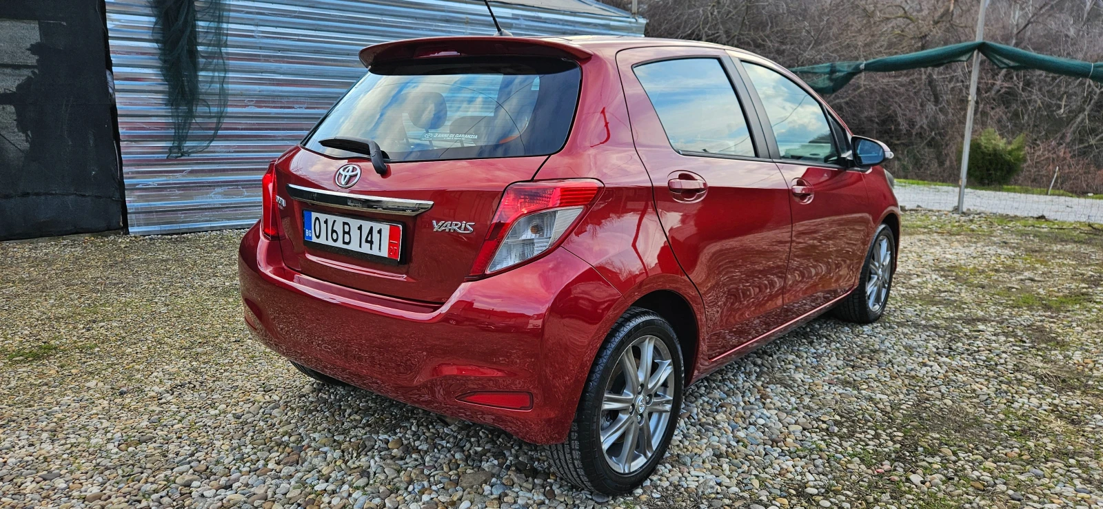 Toyota Yaris 1.4D-4D 90kс* 2012г* 4 ВРАТИ* НАВИГАЦИЯ* КАМЕРА* Т - изображение 9