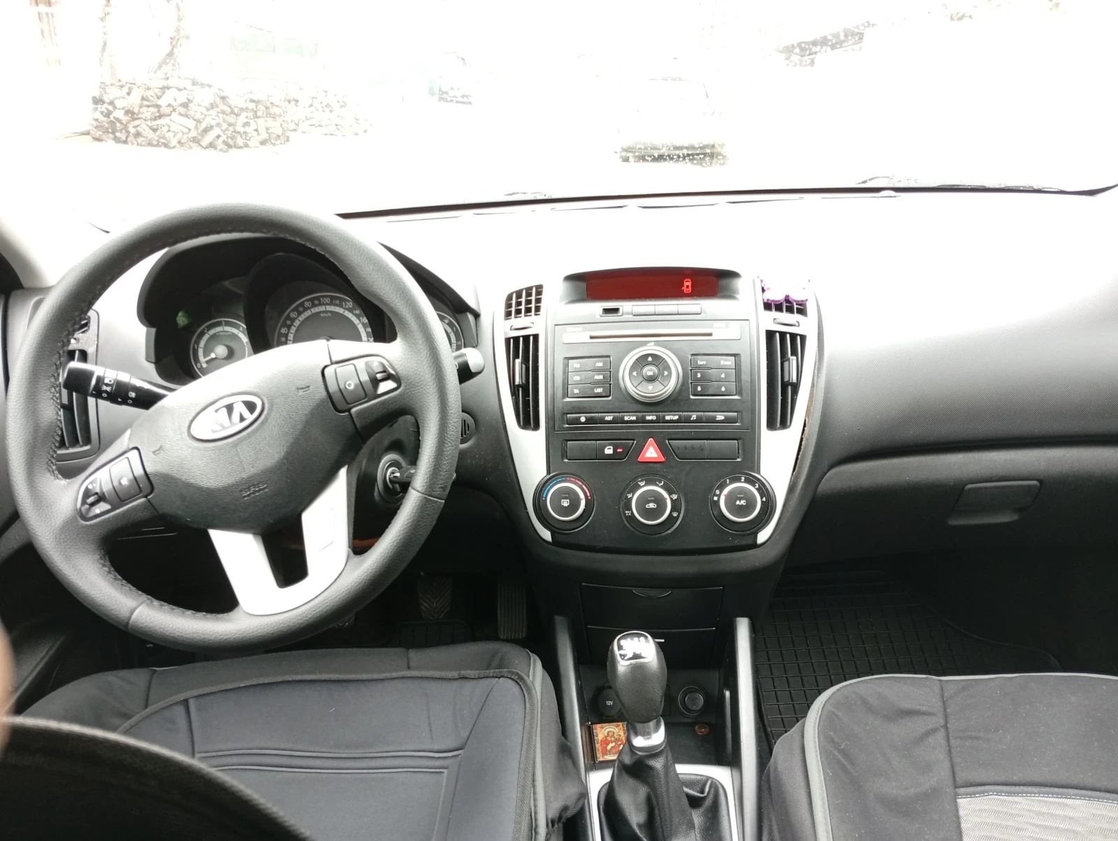 Kia Ceed, снимка 10 - Автомобили и джипове - 53721310