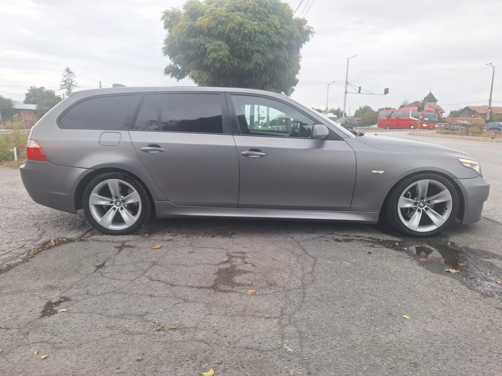 BMW 525, снимка 2 - Автомобили и джипове - 54167775