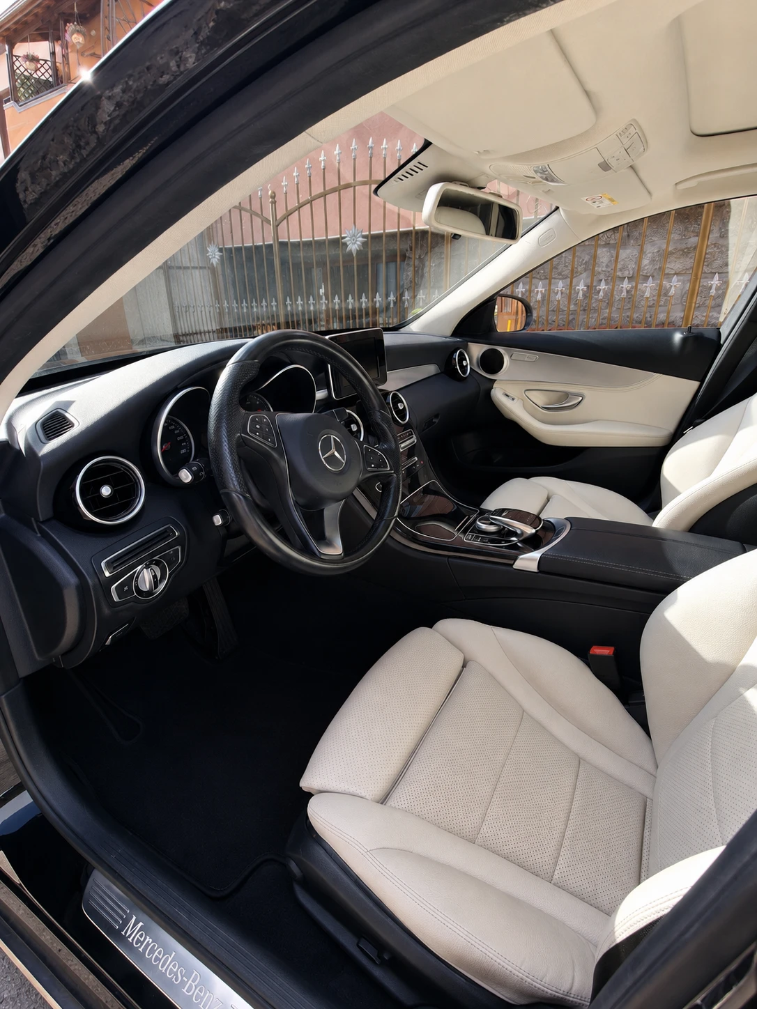 Mercedes-Benz C 200 * личен автомобил* , снимка 3 - Автомобили и джипове - 54783451