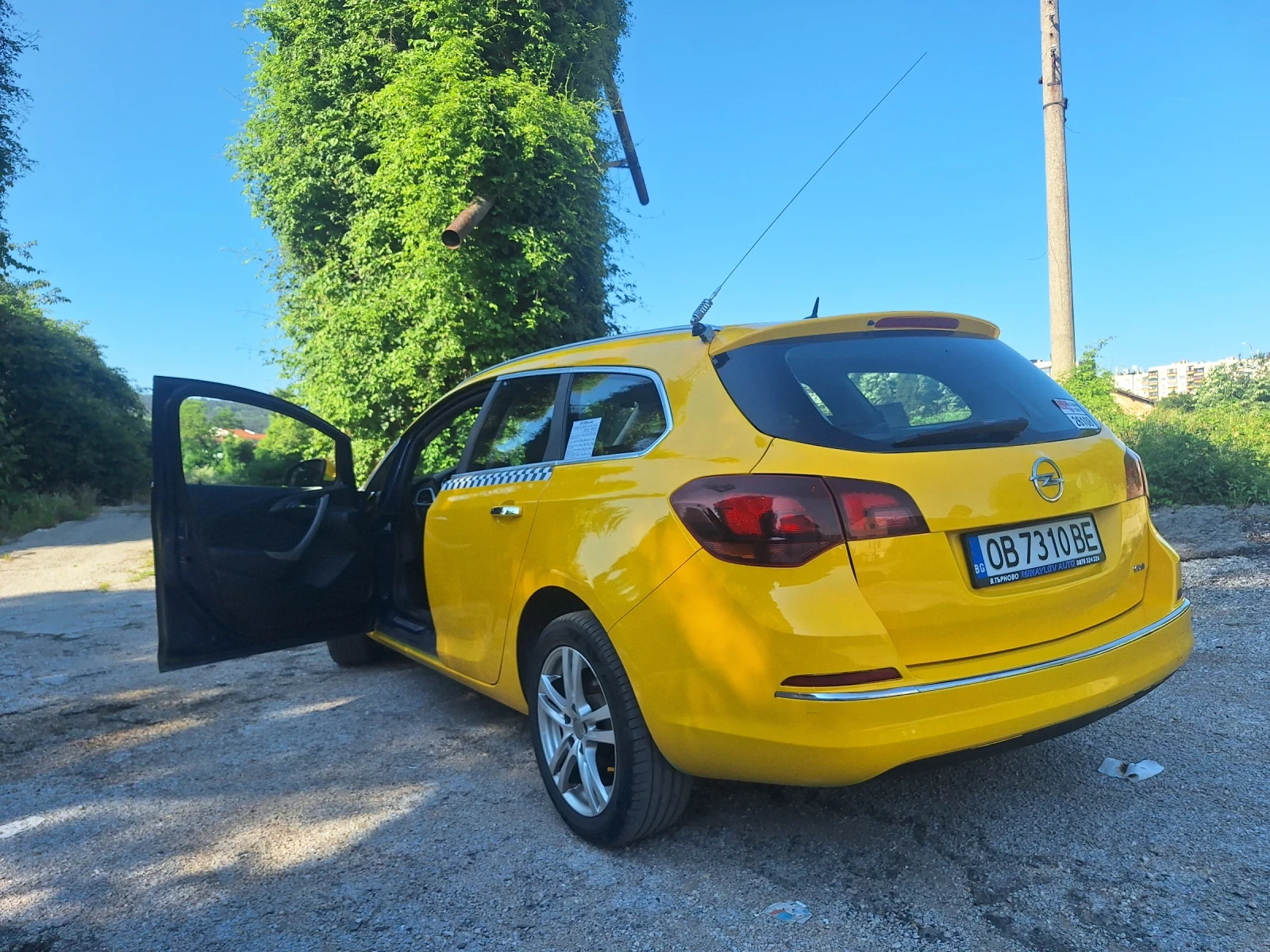 Opel Astra 1.7 cdti, снимка 5 - Автомобили и джипове - 54862220