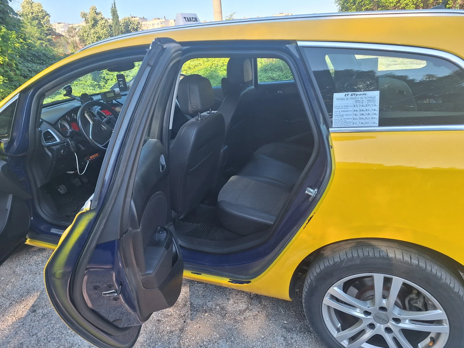 Opel Astra 1.7 cdti, снимка 6 - Автомобили и джипове - 54862220
