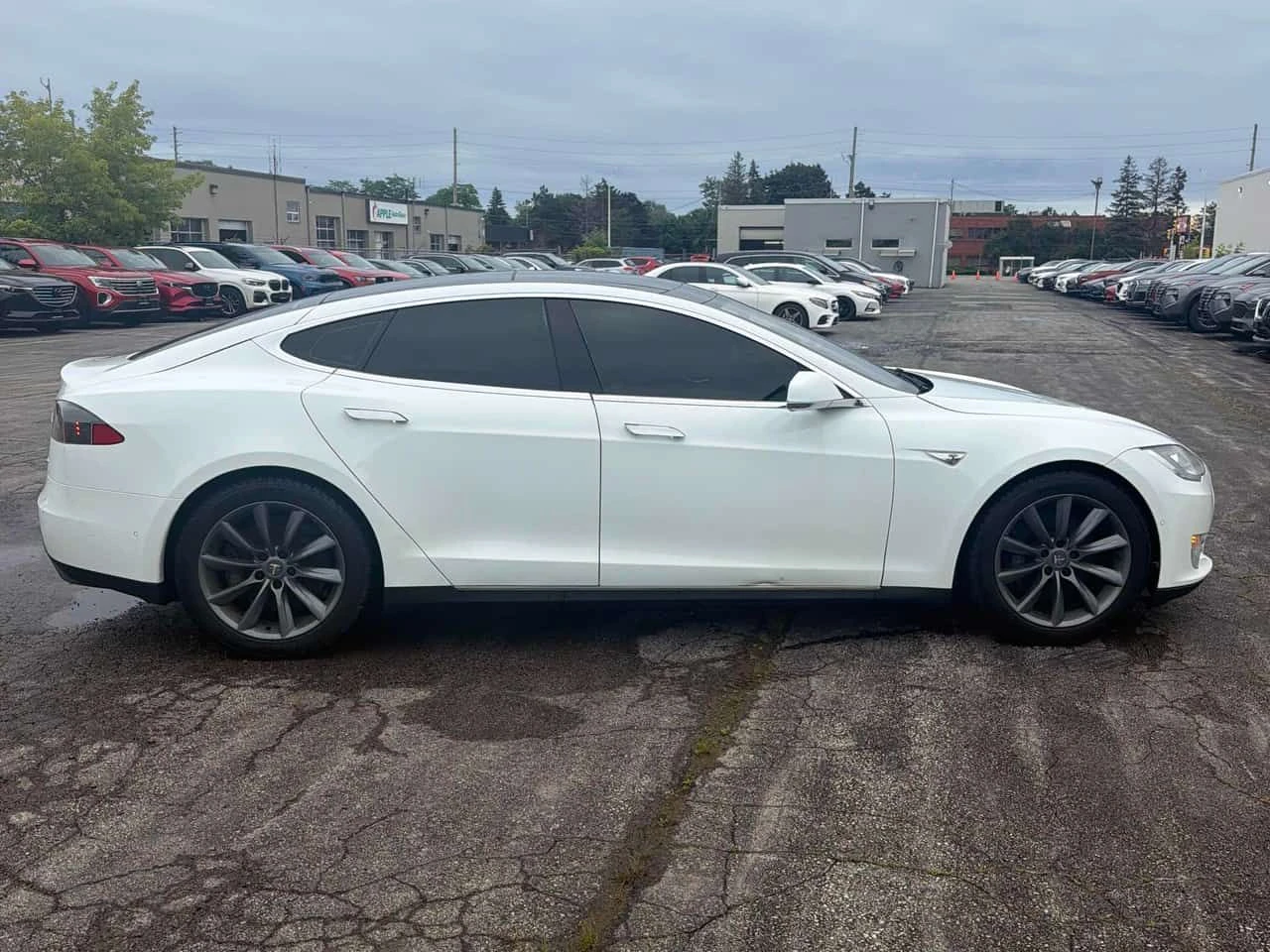 Tesla Model S * 4dr Sdn AWD * АВТОКРЕДИТ* , снимка 3 - Автомобили и джипове - 55006500