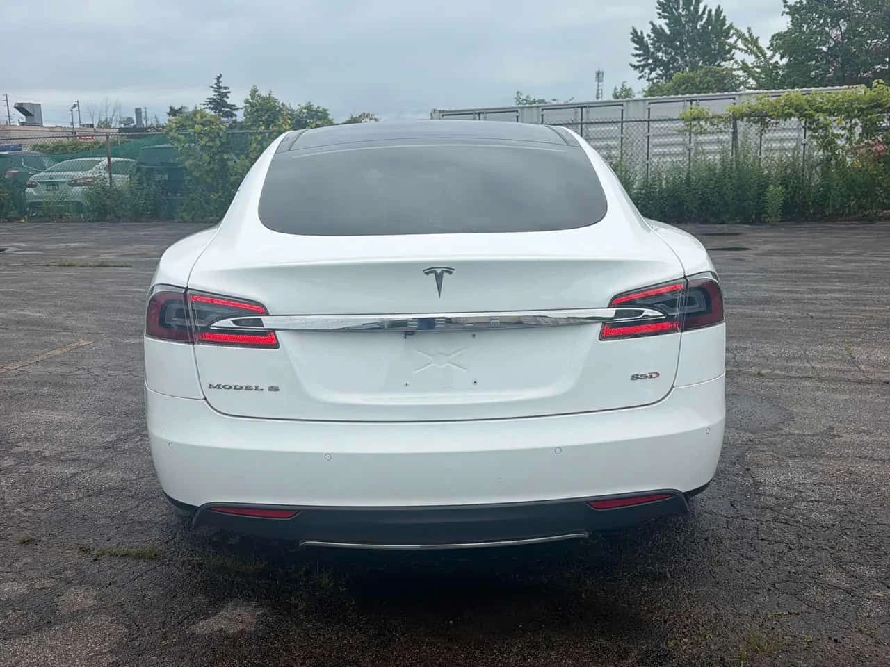 Tesla Model S * 4dr Sdn AWD * АВТОКРЕДИТ* , снимка 4 - Автомобили и джипове - 55006500