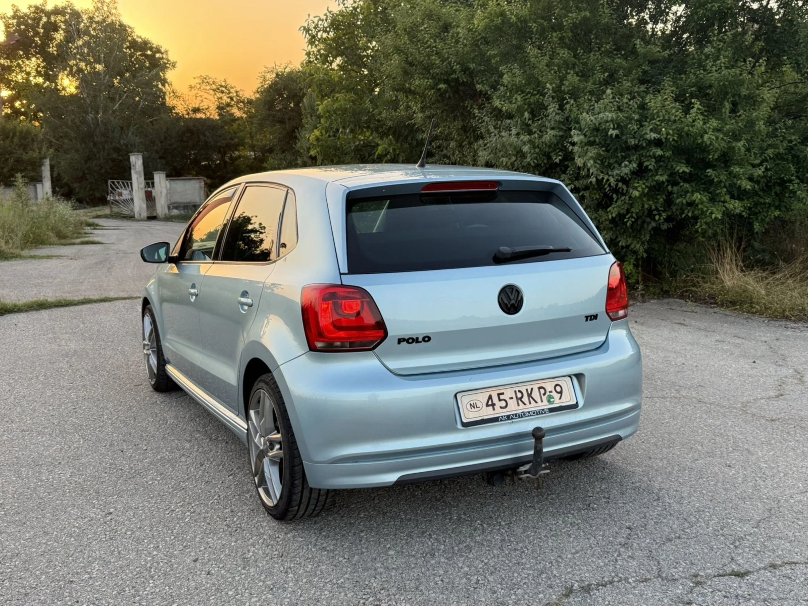 VW Polo VW POLO 1.2TDI R-LINE TOP , снимка 9 - Автомобили и джипове - 55087594