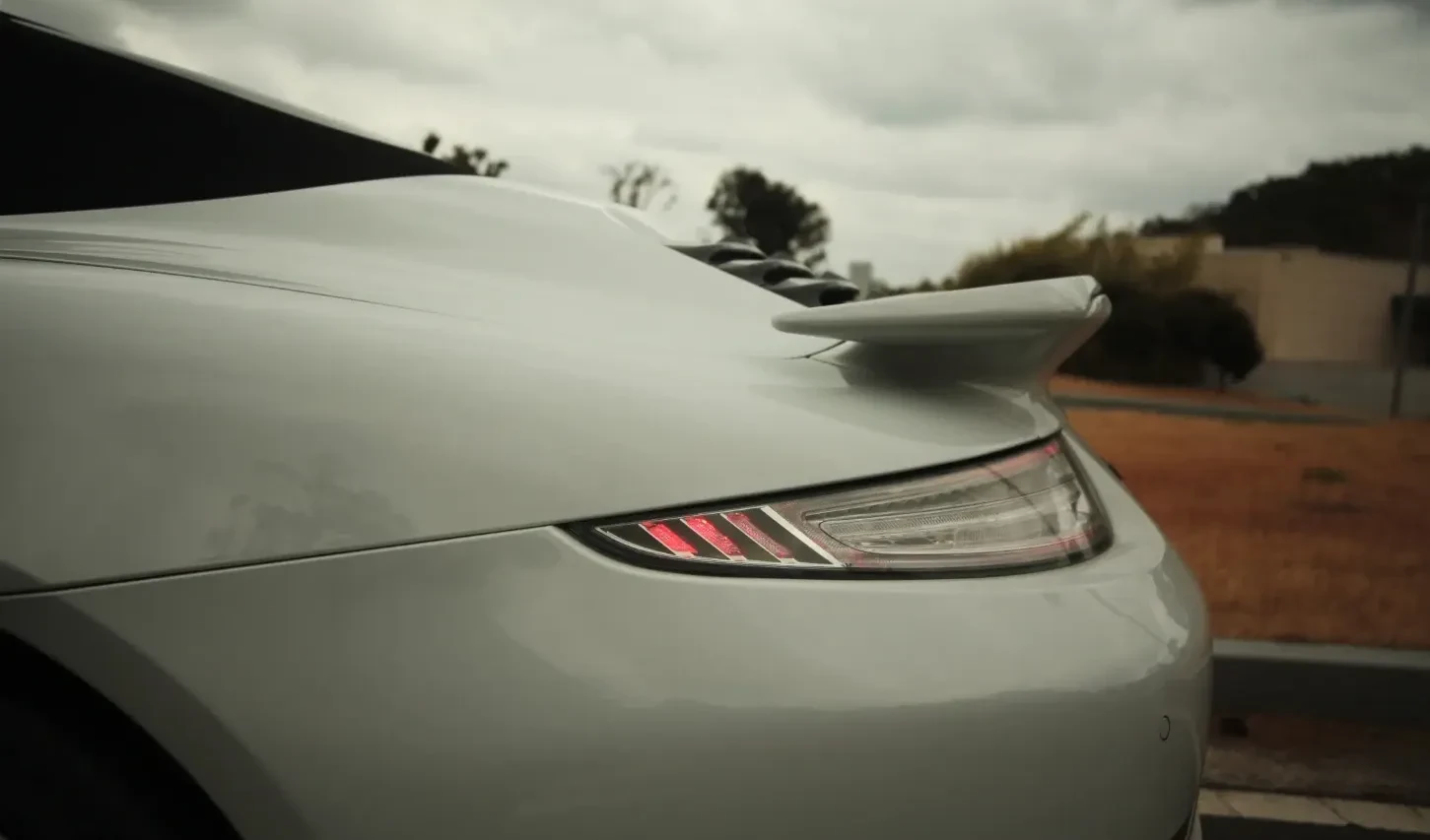 Porsche 911 TURBO S * CARBON CERAMIC, снимка 13 - Автомобили и джипове - 55145615