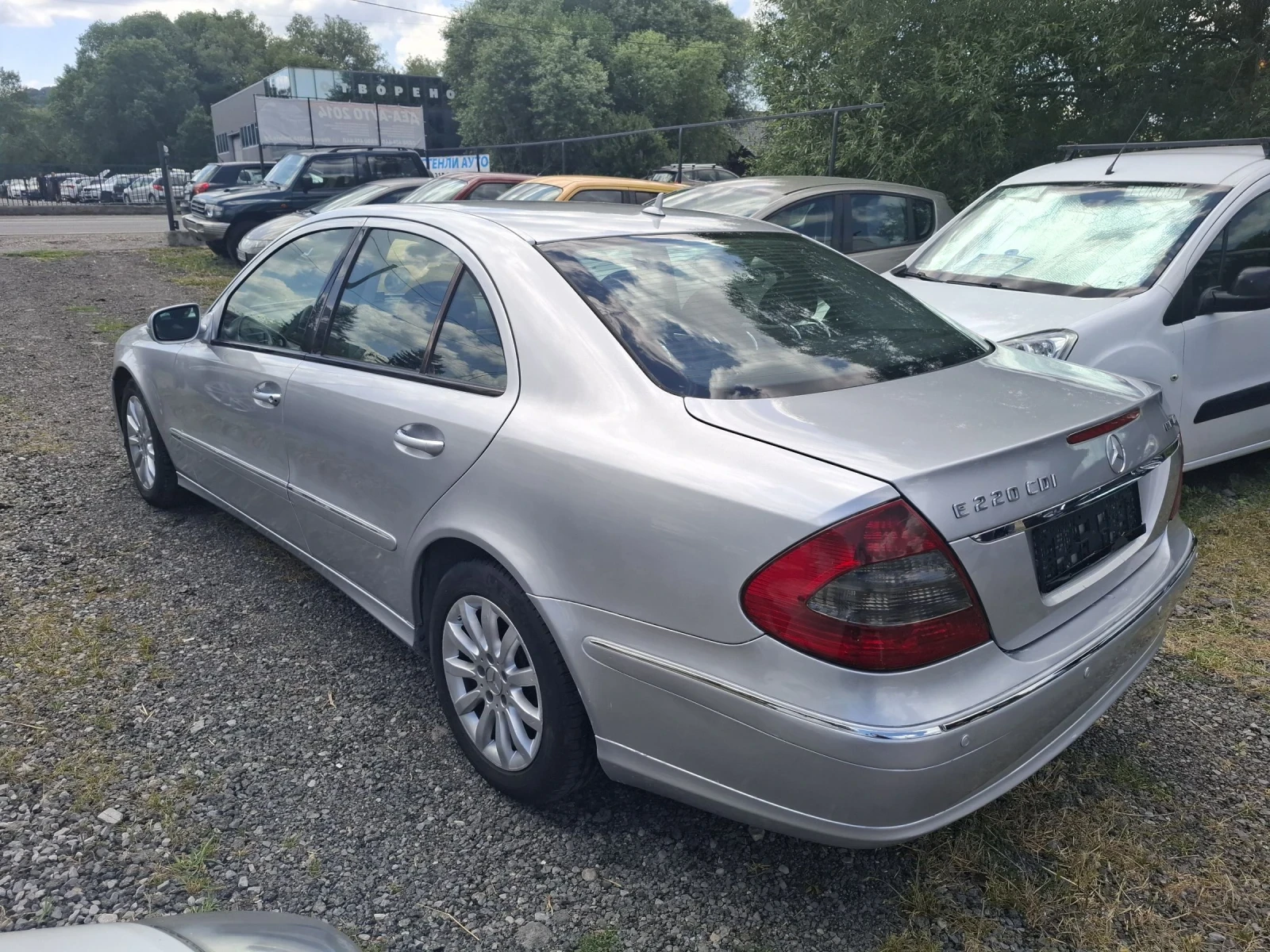Mercedes-Benz E 220 2.2 = 170kc, снимка 5 - Автомобили и джипове - 55154292