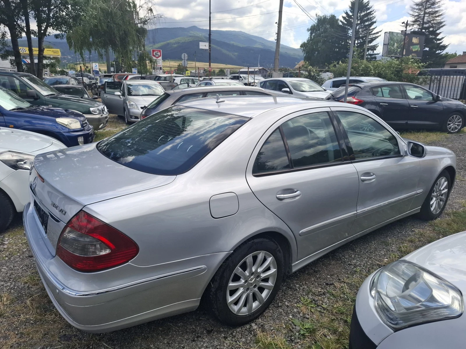 Mercedes-Benz E 220 2.2 = 170kc, снимка 6 - Автомобили и джипове - 55154292
