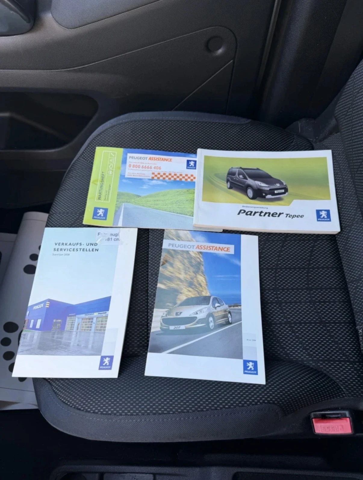 Peugeot Partner 1.6 TEPEE 109 кс, снимка 12 - Автомобили и джипове - 55373065