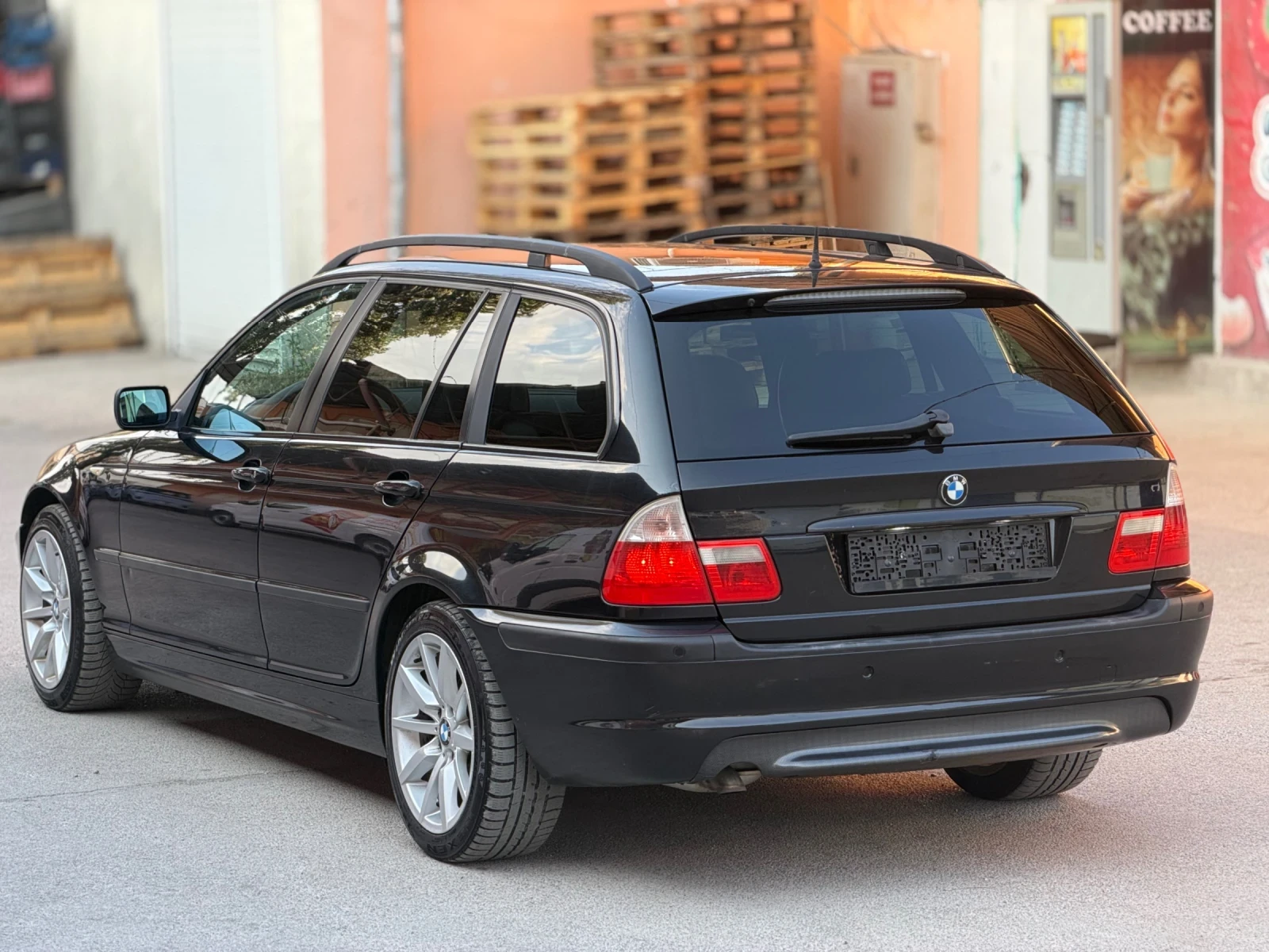BMW 320 FACE * M-Pack* , снимка 7 - Автомобили и джипове - 55435803