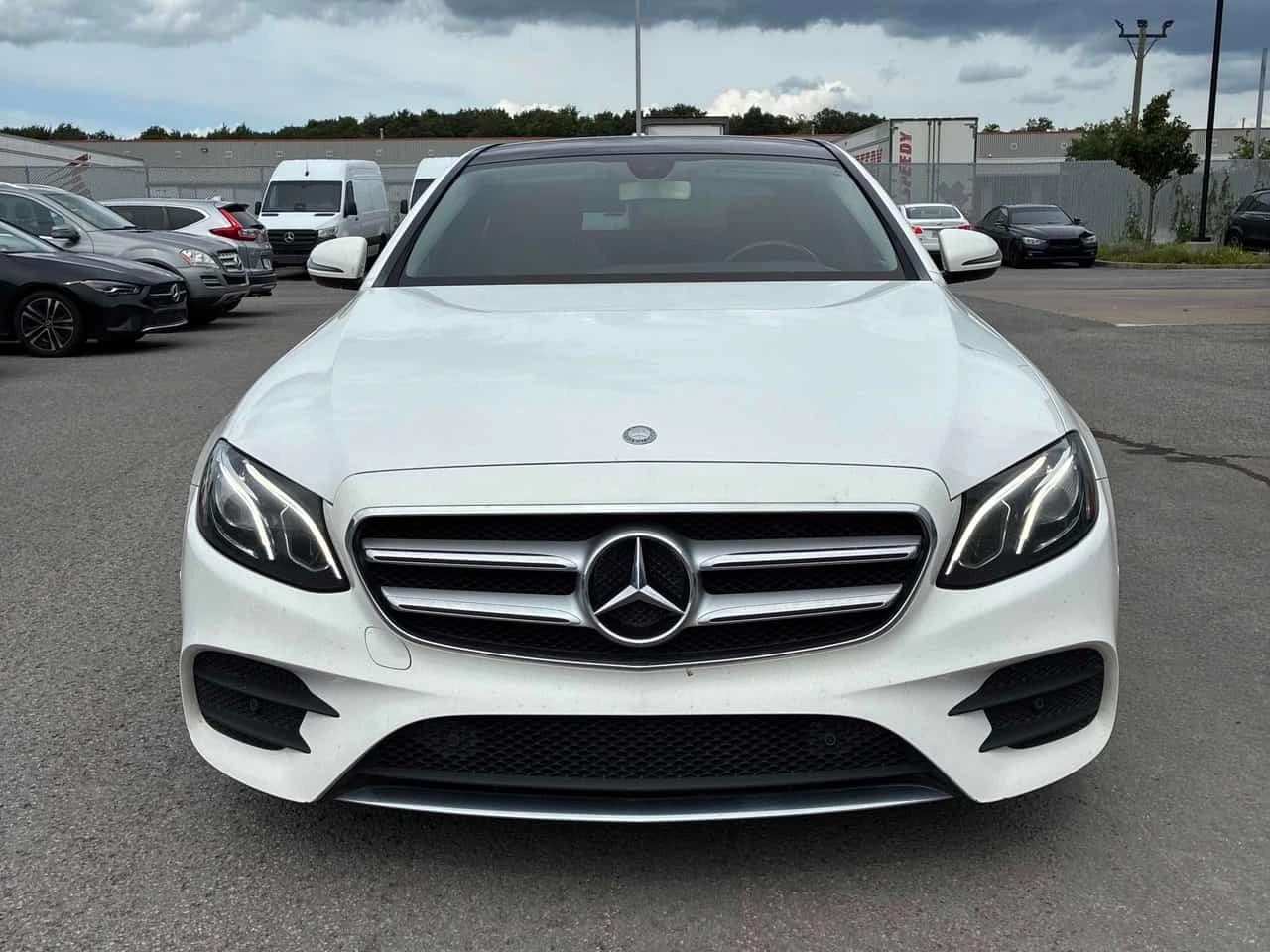 Mercedes-Benz E 400 4MATIC* BURMESTER* + ГУМИ , снимка 6 - Автомобили и джипове - 55743629