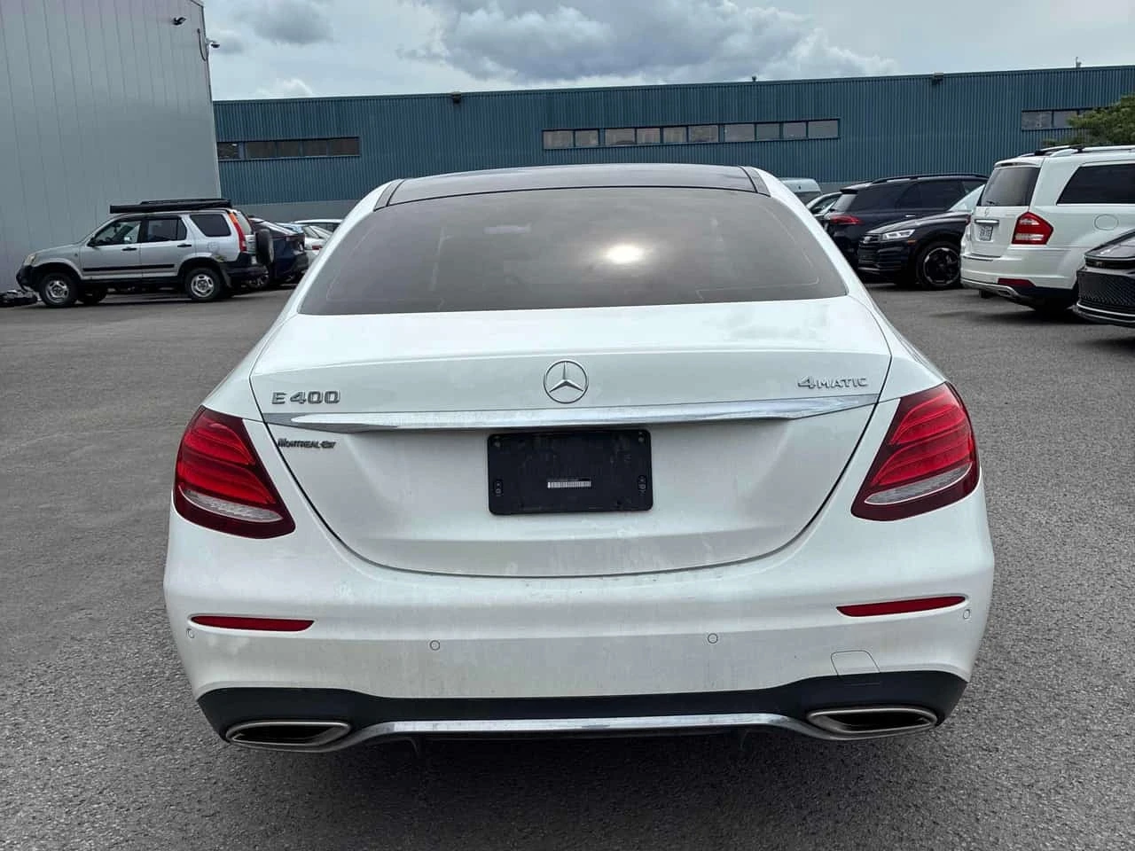 Mercedes-Benz E 400 4MATIC* BURMESTER* + ГУМИ , снимка 4 - Автомобили и джипове - 55743629