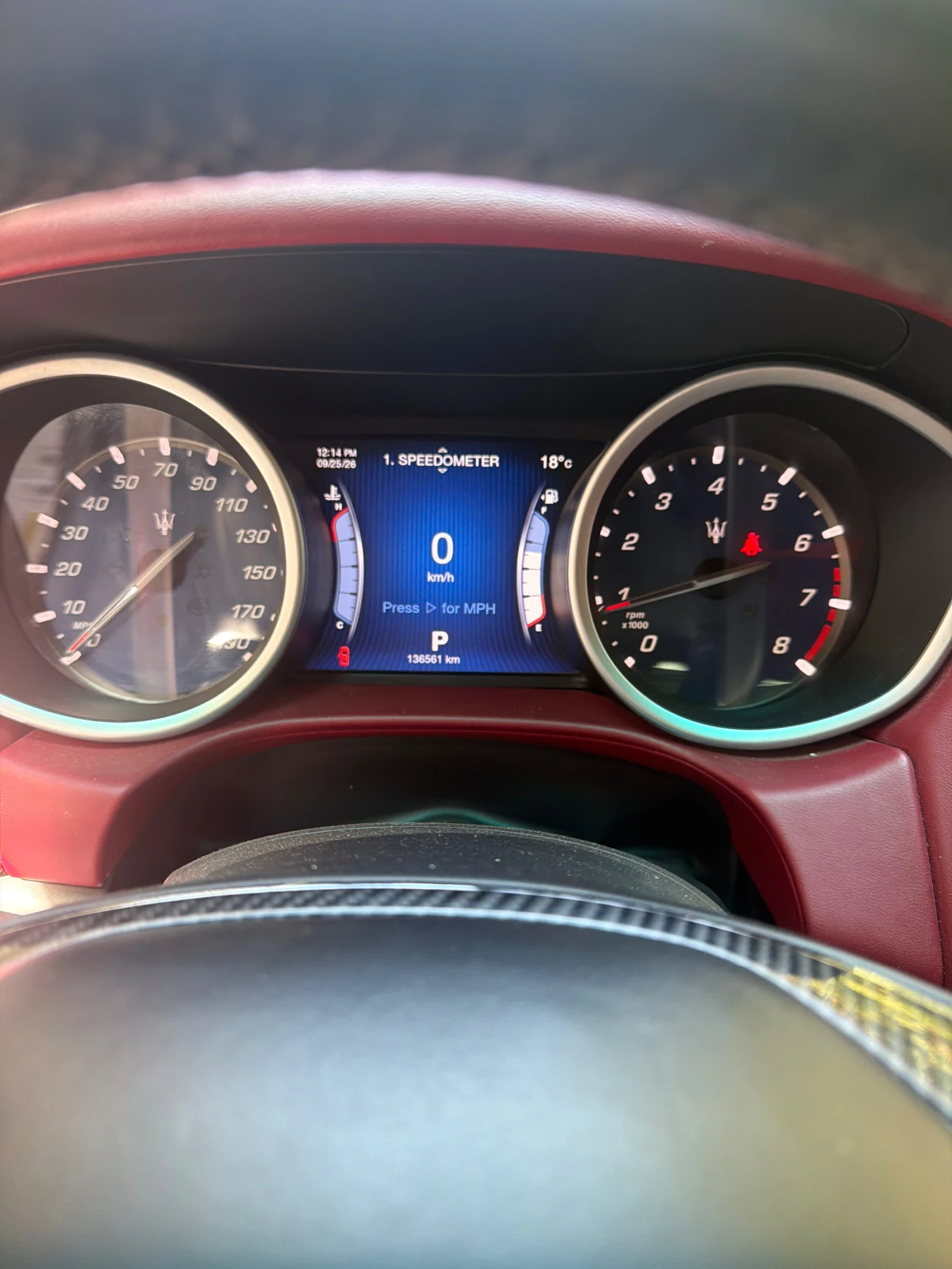 Maserati Ghibli SQ4, снимка 2 - Автомобили и джипове - 56222296