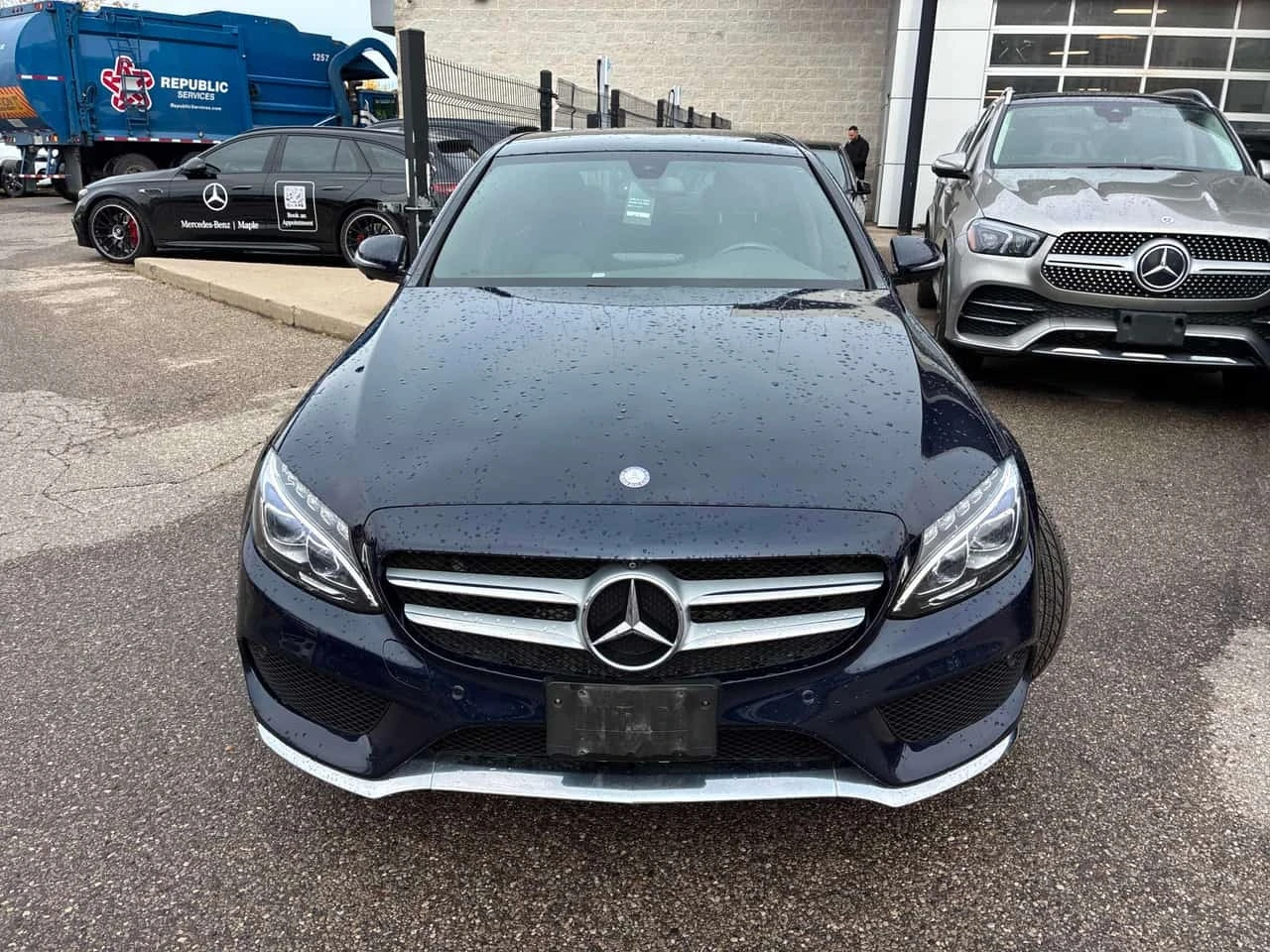 Mercedes-Benz C 300 * ГЛАВНО ПРЕДСТАВИТЕЛСТВО * 360 КАМЕРА * , снимка 3 - Автомобили и джипове - 56335065