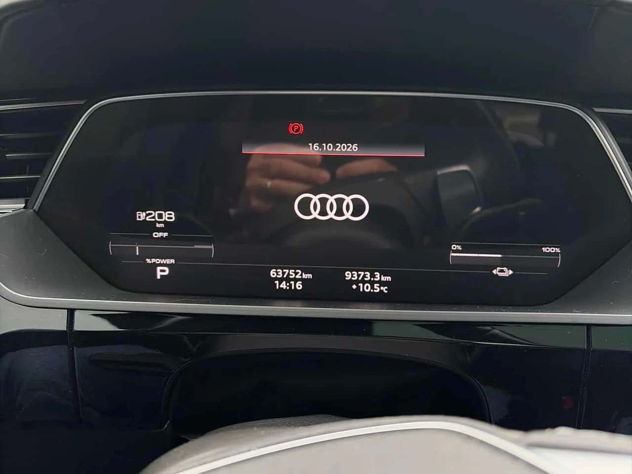 Audi E-Tron Q8 quattro | CARFAX | БЕЗ ИНЦИДЕНТИ, снимка 8 - Автомобили и джипове - 56537214