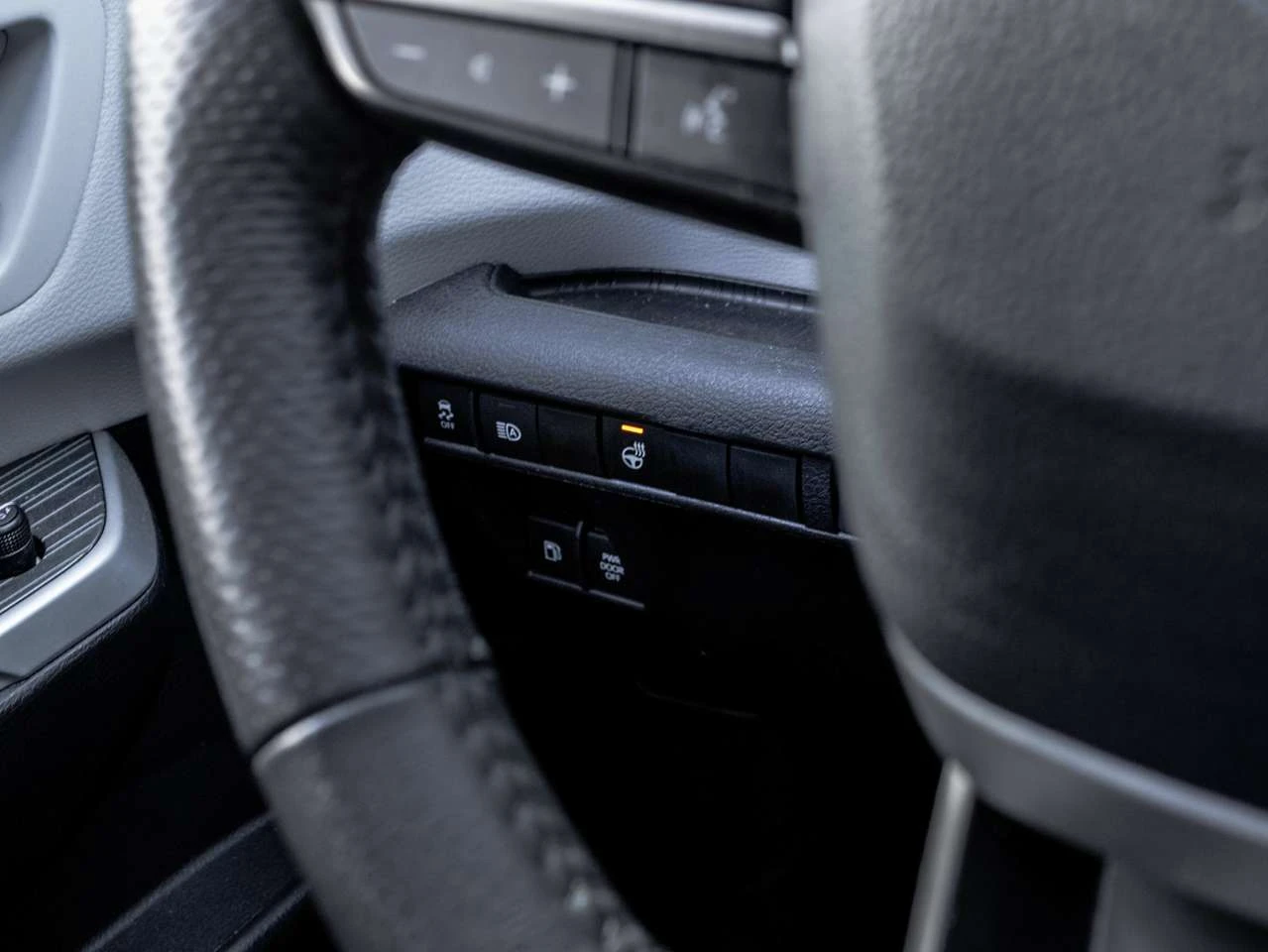 Toyota Sienna Hybrid XLE 8 Passenger | Mobile.bg � ����������� 10