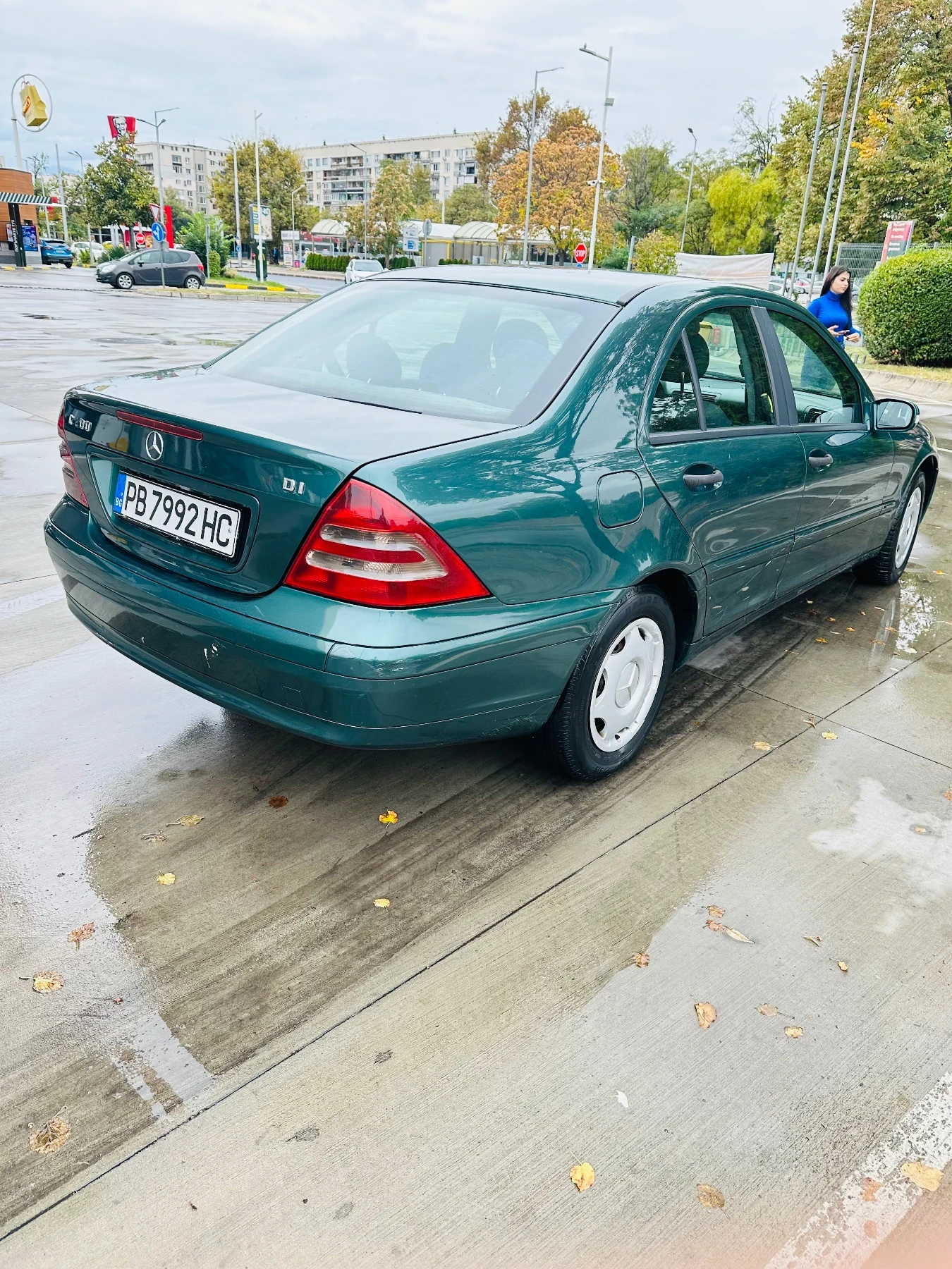 Mercedes-Benz C 200, снимка 4 - Автомобили и джипове - 56550838