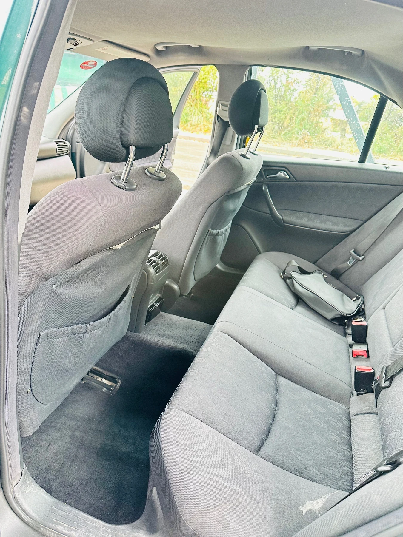 Mercedes-Benz C 200, снимка 11 - Автомобили и джипове - 56550838