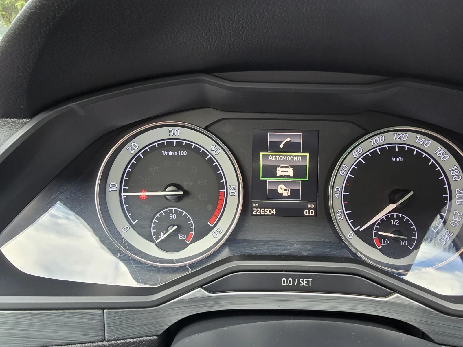 Skoda Superb 2.0TDI 150ks, снимка 8 - Автомобили и джипове - 56621033
