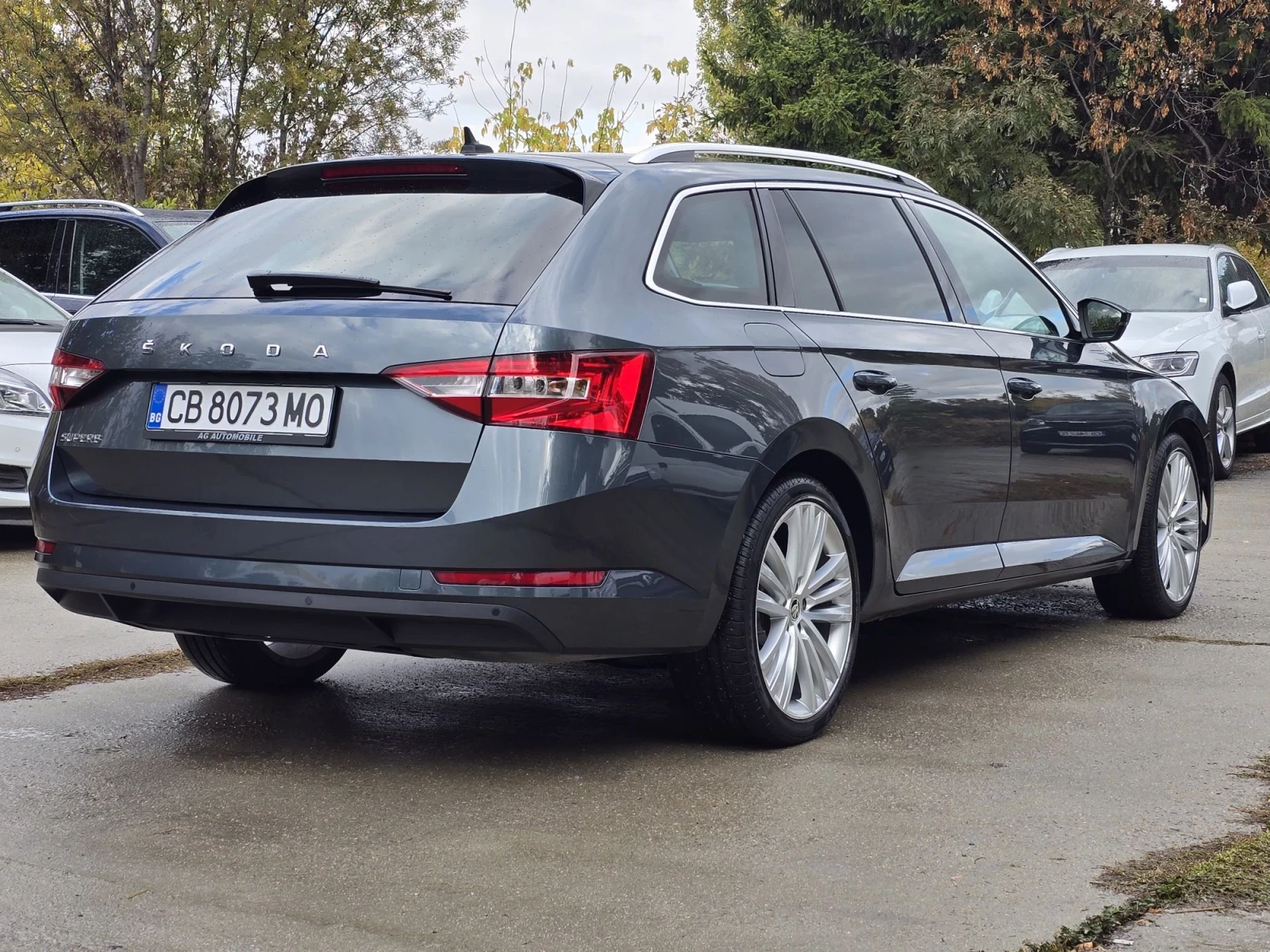 Skoda Superb 2.0TDI 150ks, снимка 6 - Автомобили и джипове - 56621033