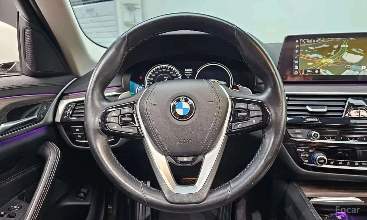 BMW 530, снимка 7 - Автомобили и джипове - 56727585