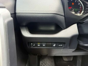 Toyota Rav4 * XLE AWD * ПОДГРЕВИ * ПАНО * KEYLESS * CARFAX, снимка 15
