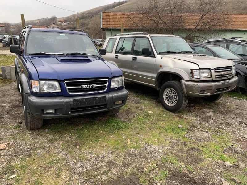 Isuzu Trooper 3.0 , снимка 1 - Автомобили и джипове - 39892175