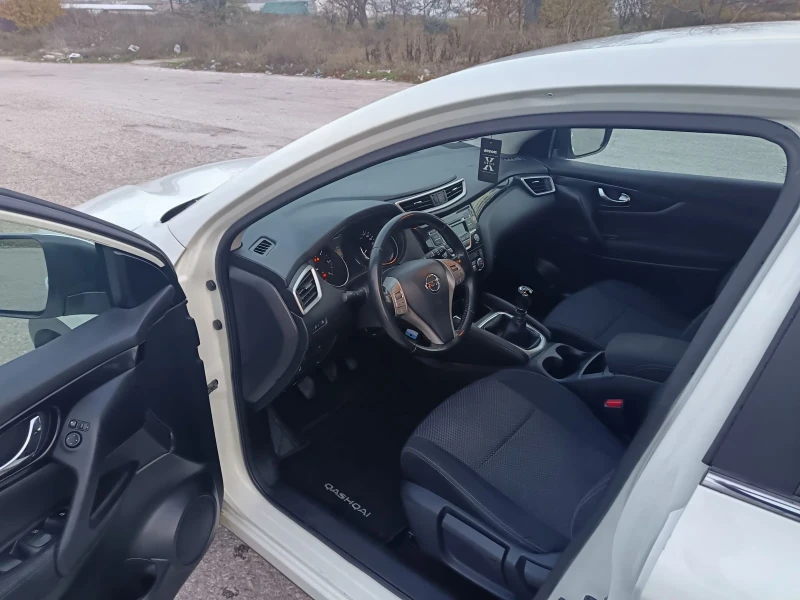 Nissan Qashqai 1.5.110 кс, снимка 11 - Автомобили и джипове - 52553951
