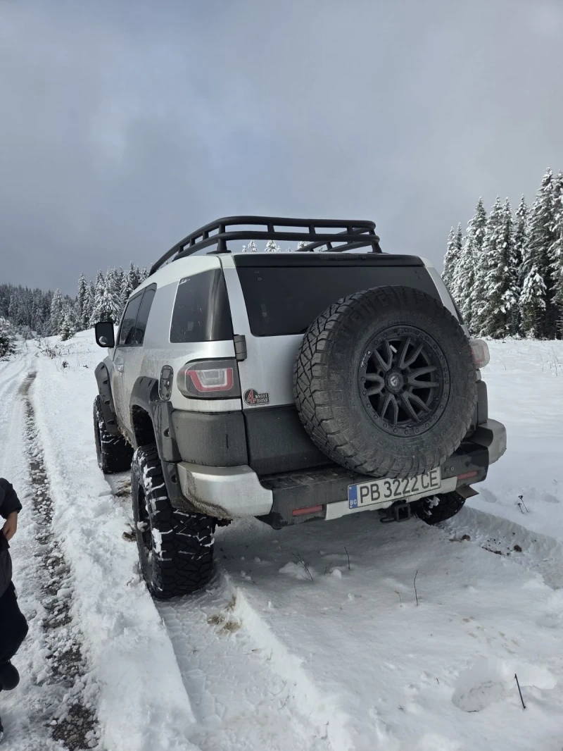 Toyota Fj cruiser 4000, снимка 3 - Автомобили и джипове - 52713556