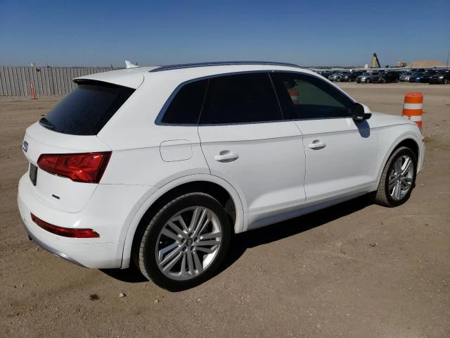 Audi Q5 PREMIUM* PLUS* ДИГИТАЛНО* ТАБЛО* MATRIX* 99 000 КМ, снимка 3 - Автомобили и джипове - 47759654