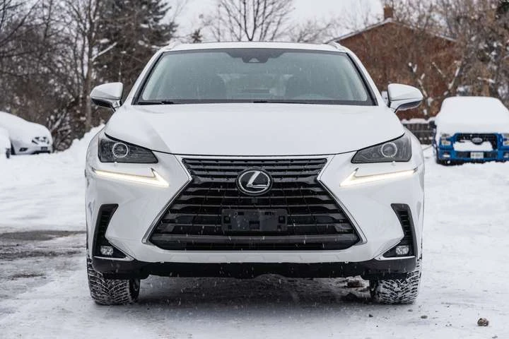 Lexus NX NX300| Clean Carfax| Cooled Seat| Sunroof|  - изображение 2