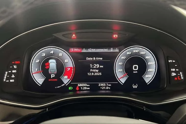 Audi SQ7 * 4.0 TFSI quattro * CARFAX * MATRIX * DISTRONIC, снимка 8 - Автомобили и джипове - 53998200