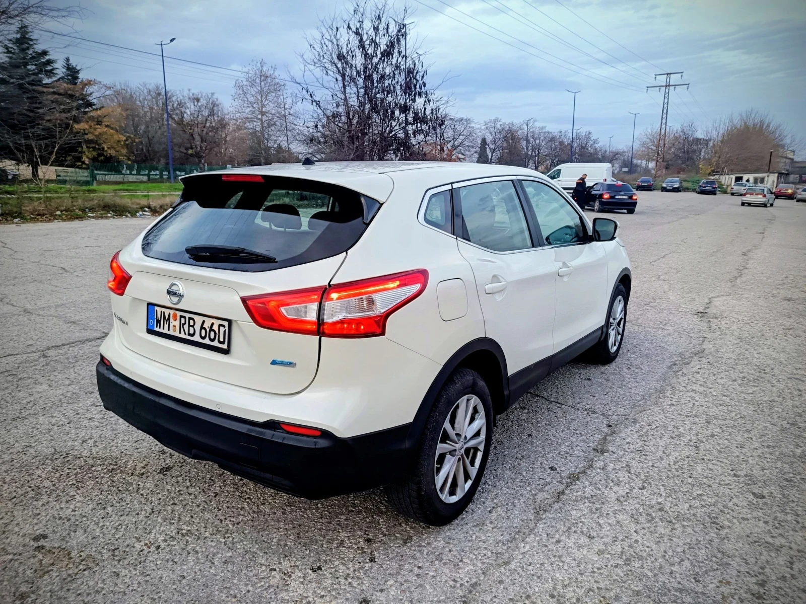 Nissan Qashqai 1.5.110 кс - изображение 8