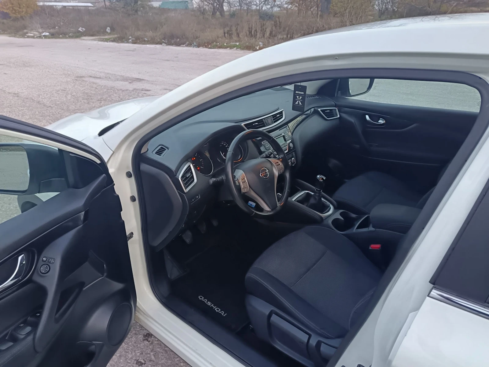 Nissan Qashqai 1.5.110 �� | Mobile.bg � ����������� 11