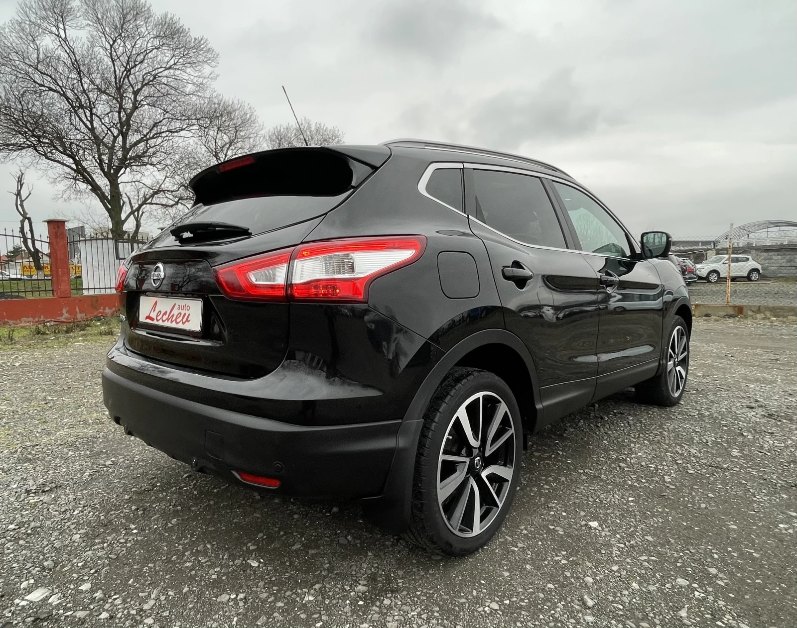Nissan Qashqai Facelift 360 1.2i 115�.� ������ EURO 5  | Mobile.bg � ����������� 5