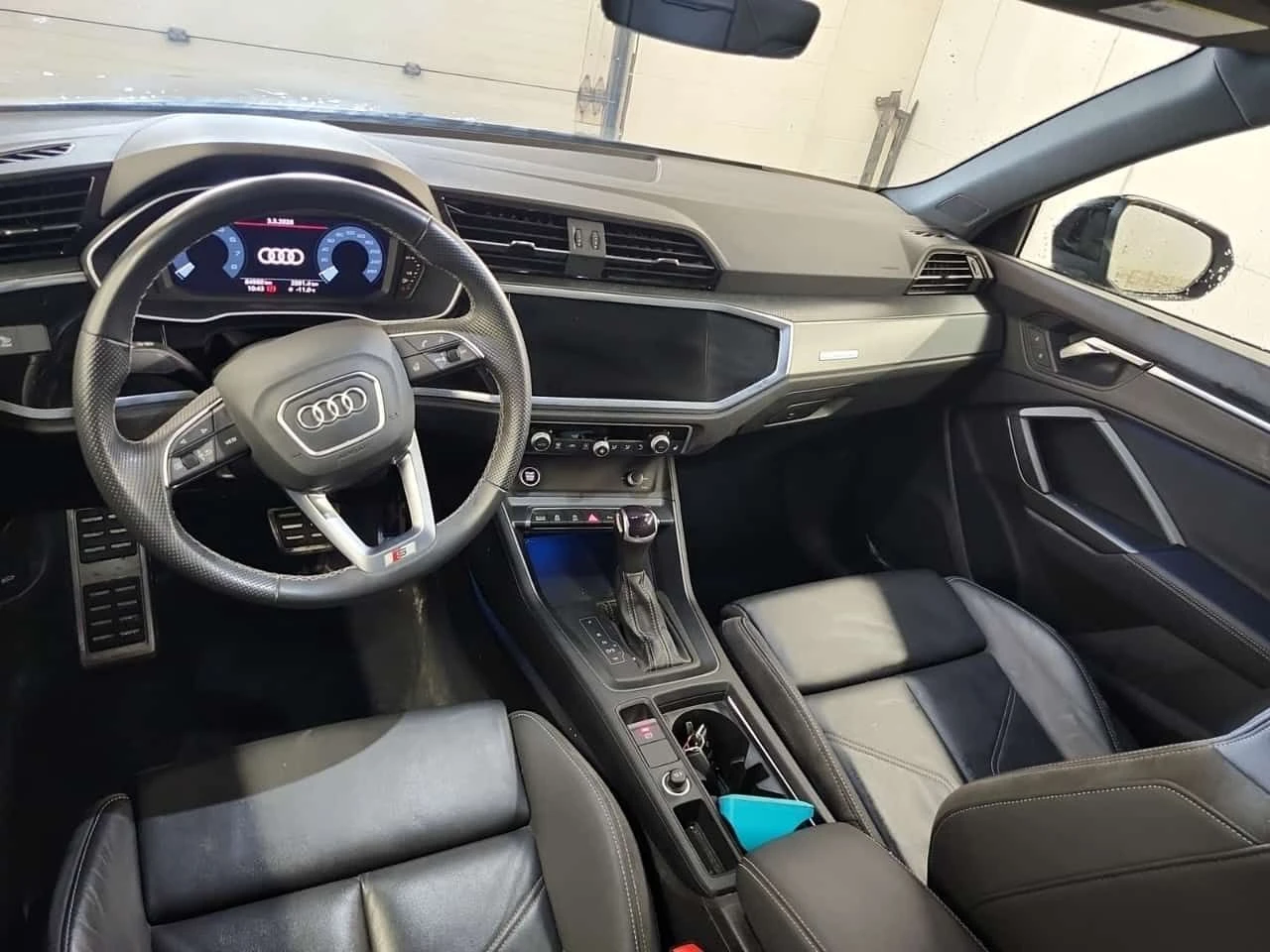 Audi Q3 * PROGRESSIV S LINE * ���� * �������* 360*  | Mobile.bg � ����������� 4