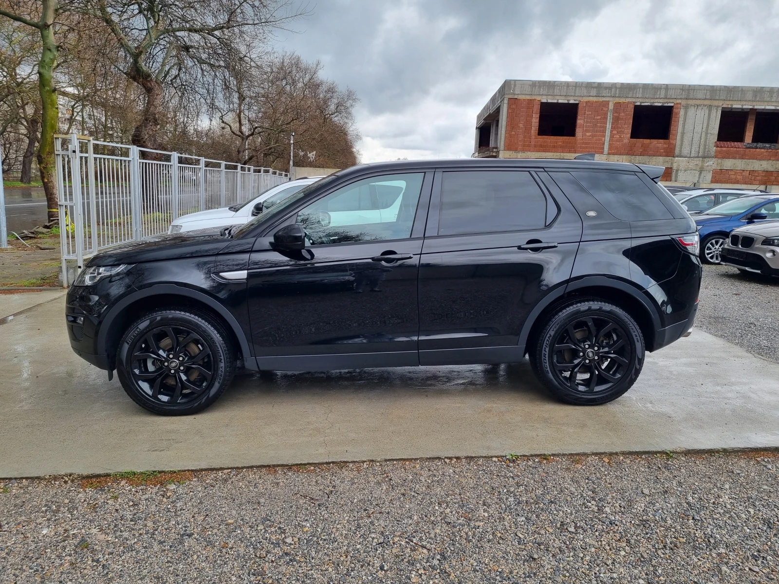 Land Rover Discovery Sport Камера/Meridian/Панорама/Memory, снимка 4 - Автомобили и джипове - 54005632