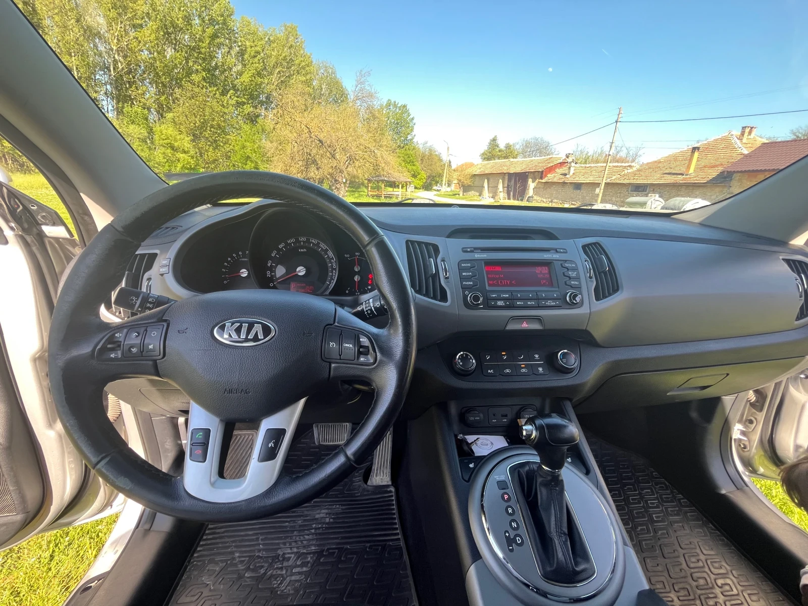 Kia Sportage, снимка 8 - Автомобили и джипове - 54322860